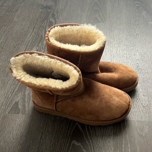 Gently used Ugg size 7 “short” boots